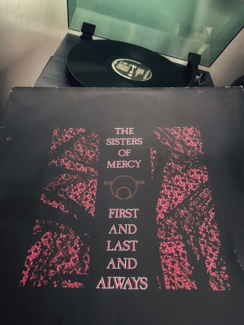 The Sisters Of Mercyn debut "First and last and always" vinyl and covers. It was released 11th of March 1985. This vinyl copy is the original Merciful Reacords release. 